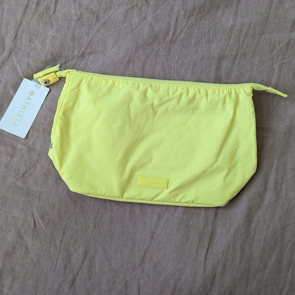 🌸 Athleta All About LARGE Cosmetic Pouch in Citron Yellow NWT